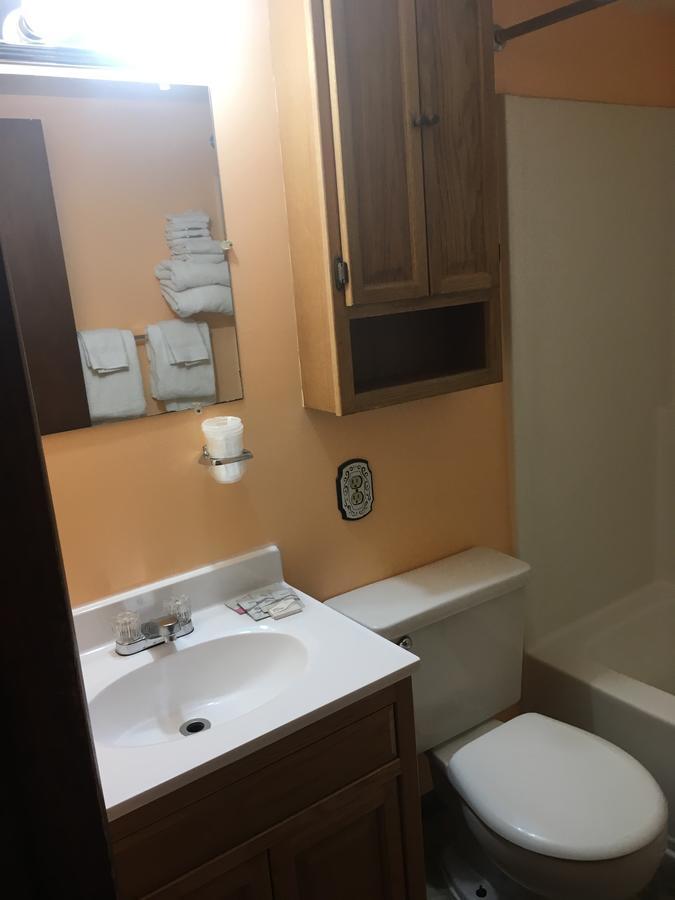 Wigwam Motel 2*